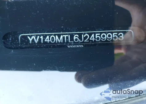 2018 Volvo S60 T5 Dynamic из США, поврежденный, VIN YV140MTL6J2459953